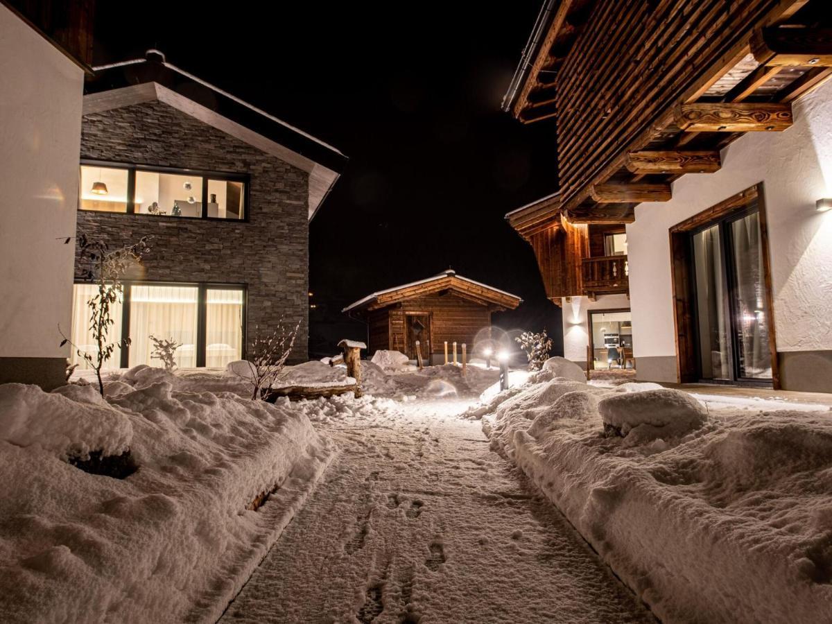 Holiday Resort Das Dorf, Wald Im Pinzgau Exterior photo